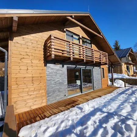 Hébergement de vacances Fiona With Jacuzzi