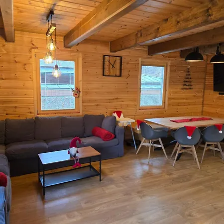 Vakantiehuis Fiona With Jacuzzi Mýto pod Ďumbierom