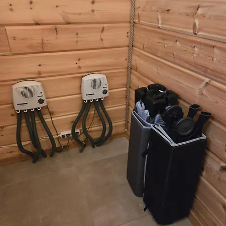 Fiona With Jacuzzi Hébergement de vacances