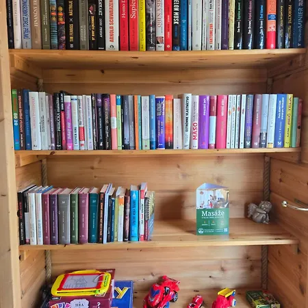 Fiona With Jacuzzi Vakantiehuis *